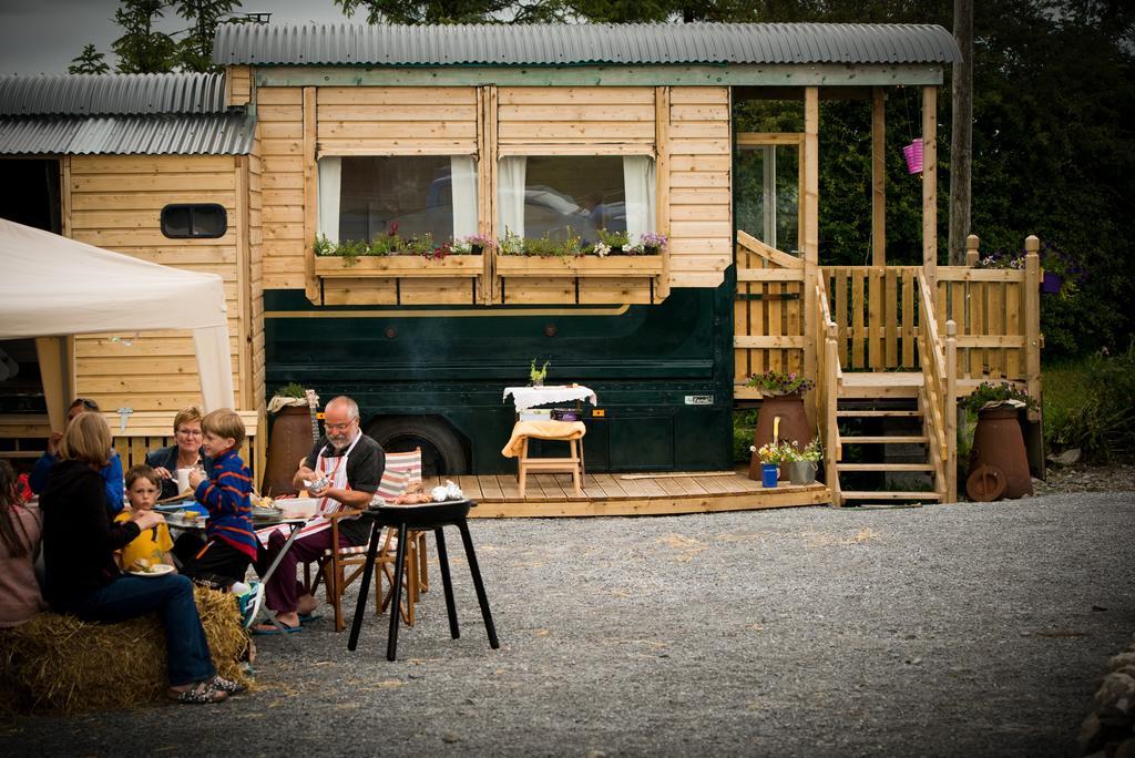 Вилла Burren Glamping Kilfenora Экстерьер фото