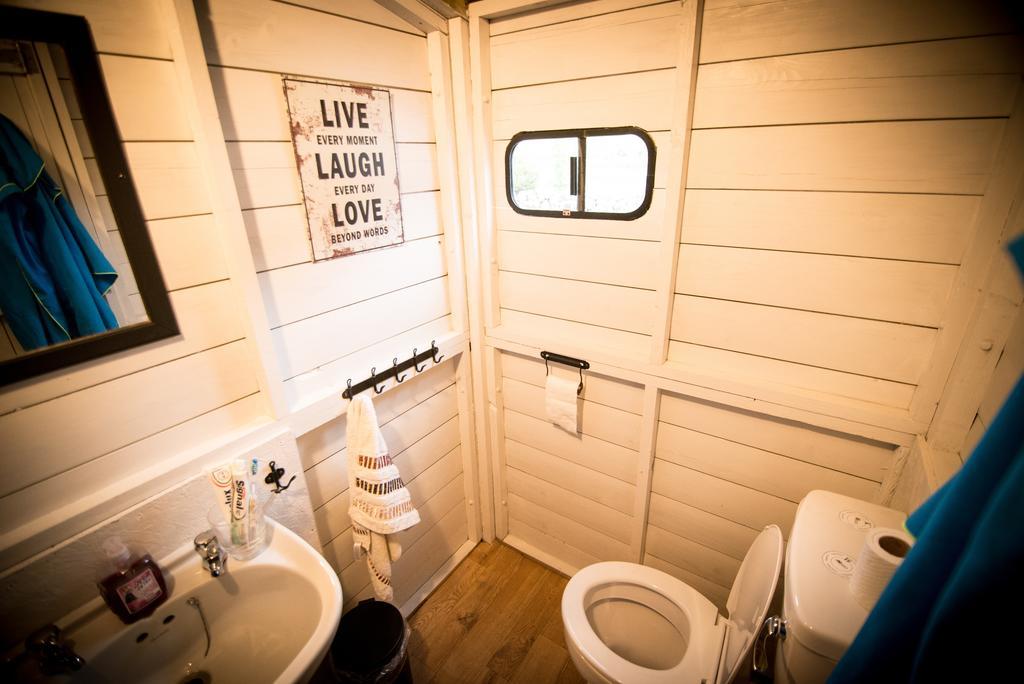 Вилла Burren Glamping Kilfenora Экстерьер фото